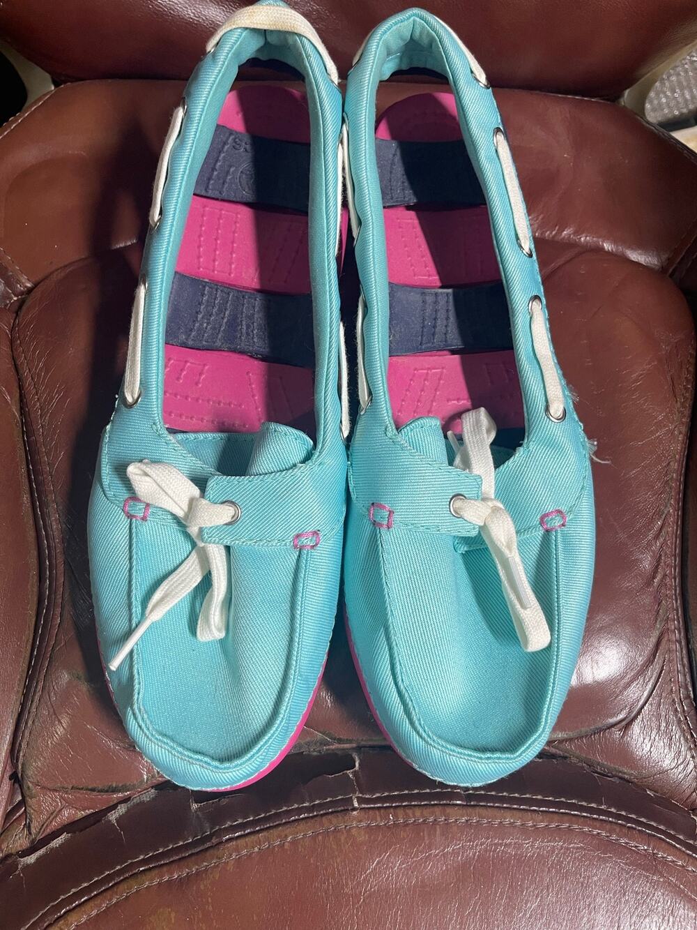 Women’s Beach Line Crocs Boat Shoes Turquoise and Pink Size 11